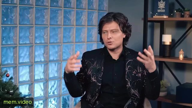 Кадр на 0:03