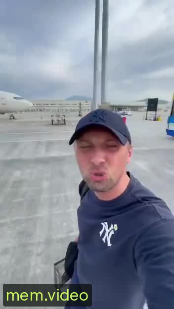 Кадр на 0:03