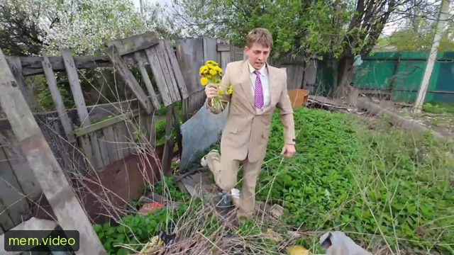Кадр на 0:30