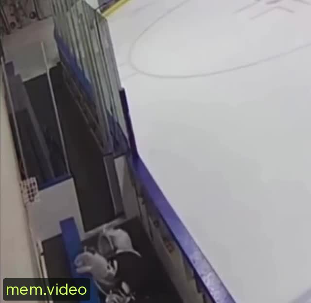 Кадр на 0:05