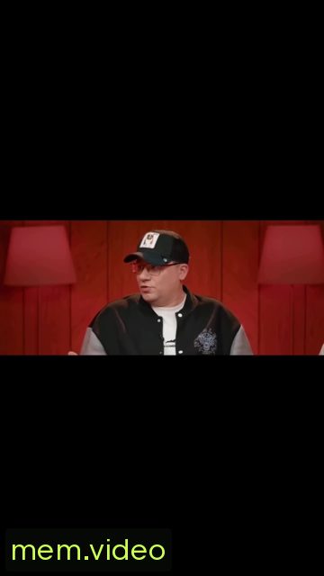 Кадр на 0:03