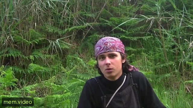 Кадр на 0:02