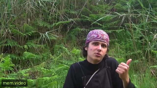 Кадр на 0:03