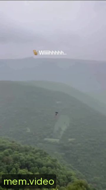 Кадр на 0:09