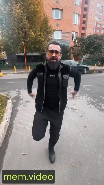 Кадр на 0:01
