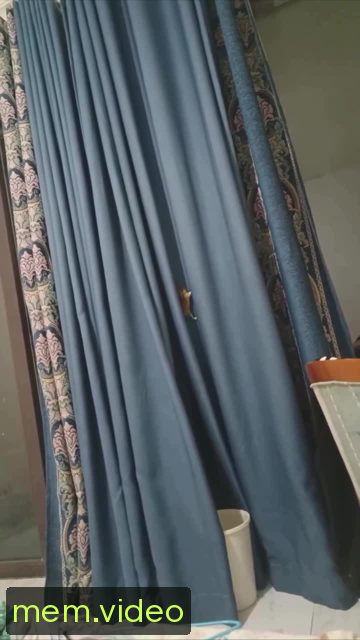 Кадр на 0:02