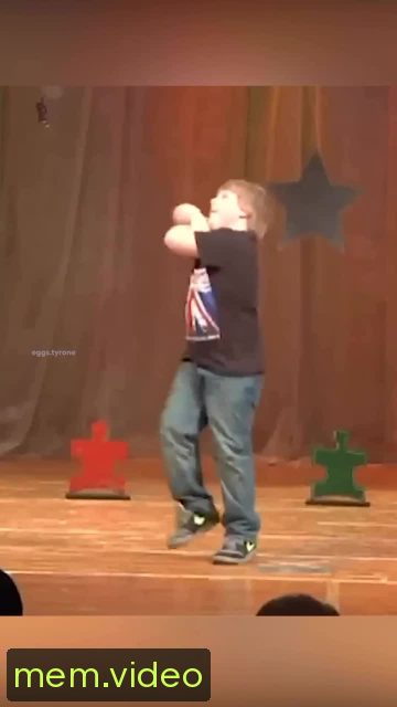 Кадр на 0:19