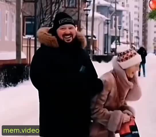Кадр на 0:05