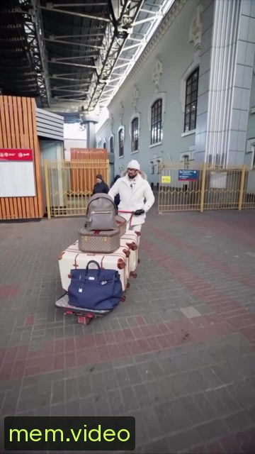 Кадр на 0:18