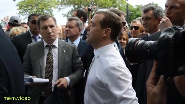 Кадр на 0:05
