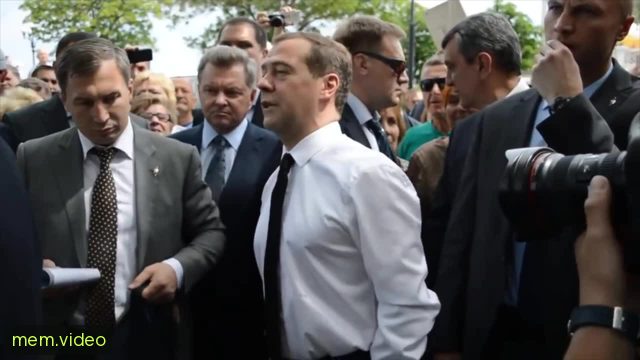 Кадр на 0:07