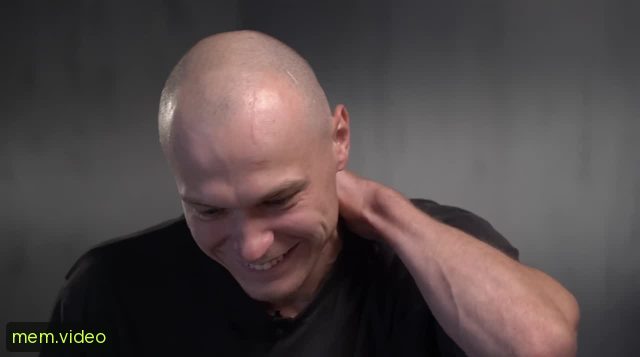 Кадр на 0:01