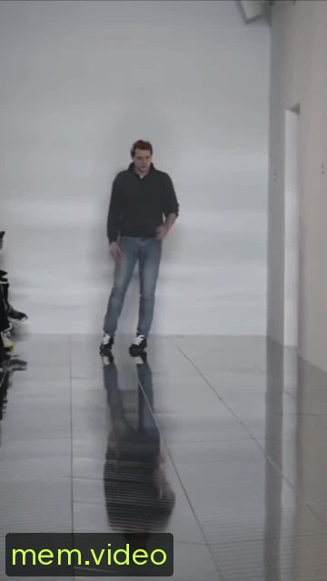 Кадр на 0:02