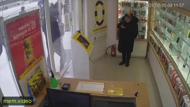 Кадр на 0:00