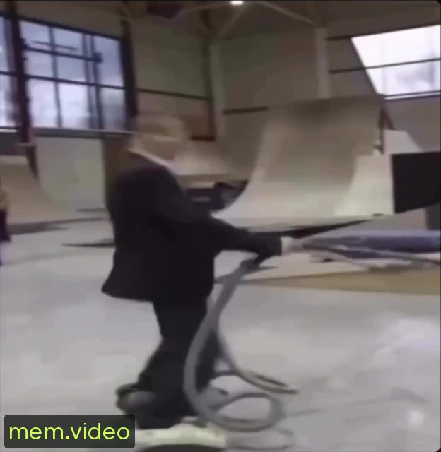 Кадр на 0:01