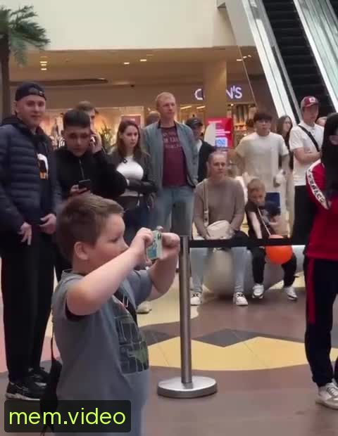 Кадр на 0:11