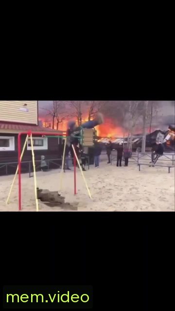 Кадр на 0:04