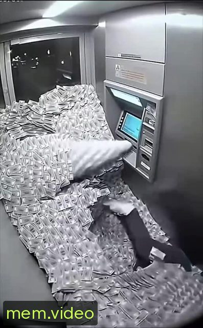 Кадр на 0:12