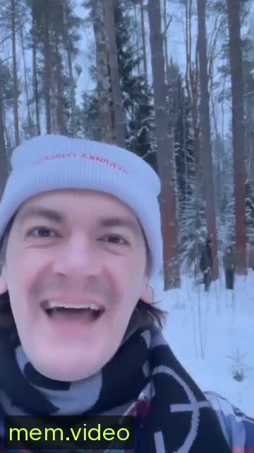 Кадр на 0:04