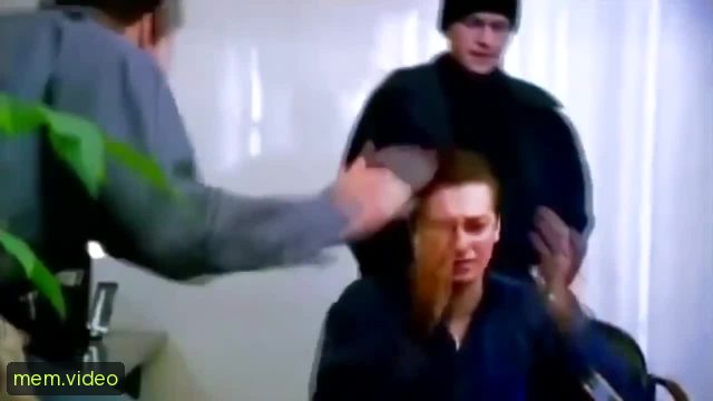 Кадр на 0:02