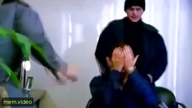 Кадр на 0:02