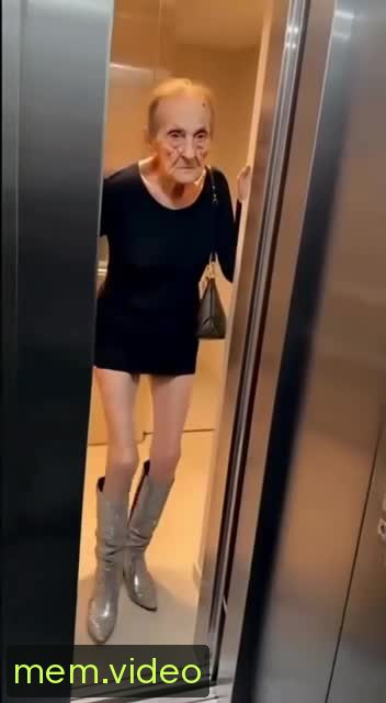 Кадр на 0:01
