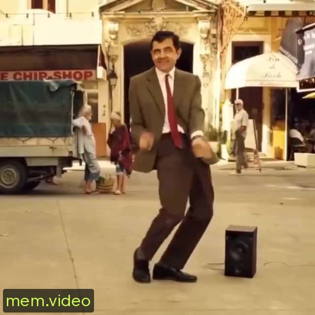 Кадр на 0:03