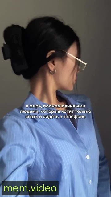 Кадр на 0:03