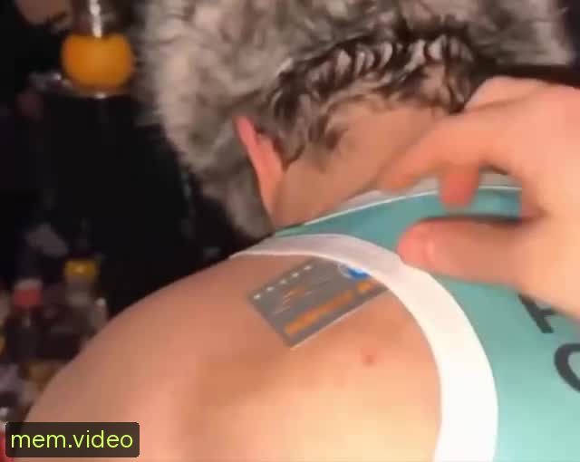 Кадр на 0:16