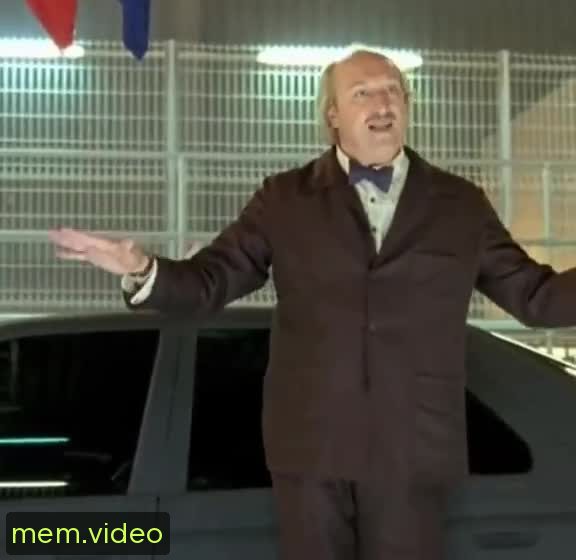 Кадр на 0:21