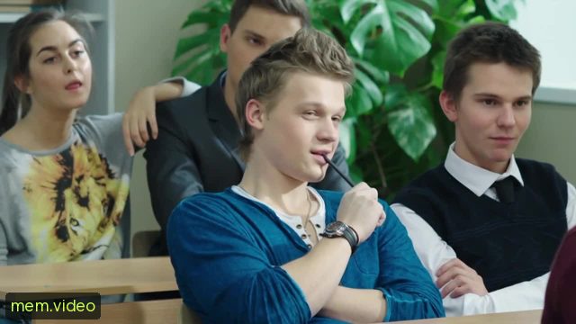 Кадр на 0:02