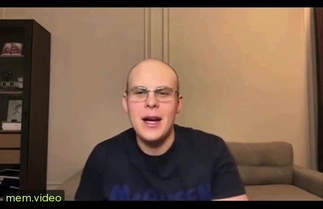 Кадр на 0:02