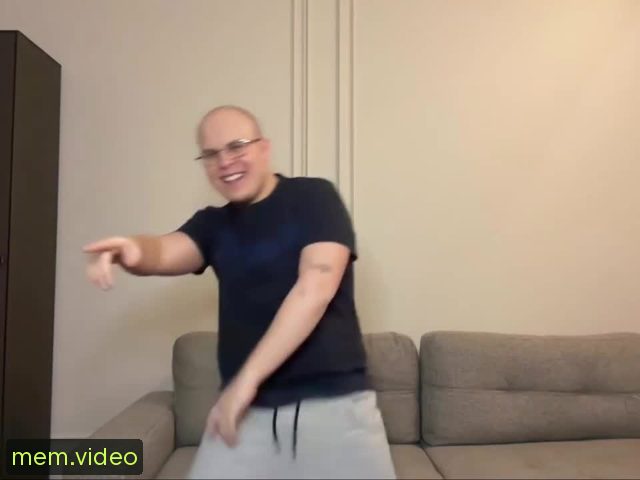 Кадр на 0:05