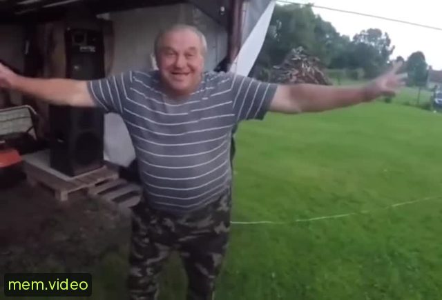 Кадр на 0:01