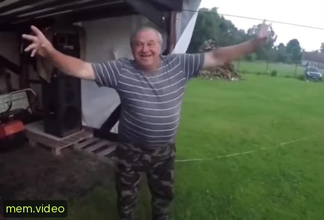 Кадр на 0:02