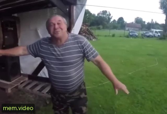 Кадр на 0:06