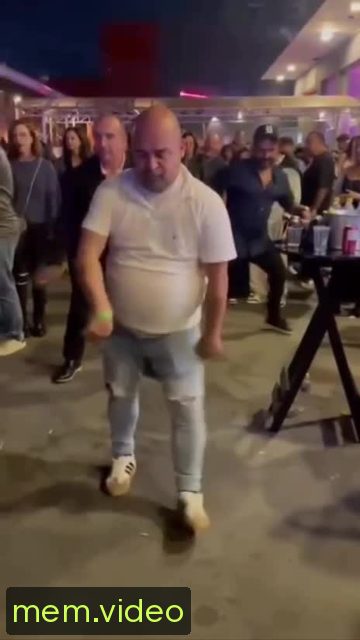 Кадр на 0:28