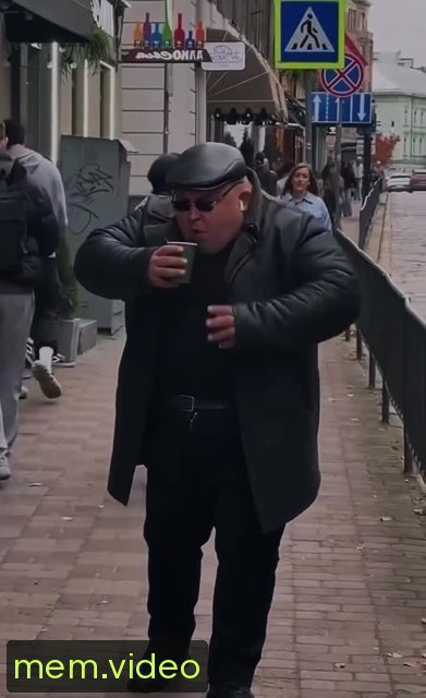 Кадр на 0:06