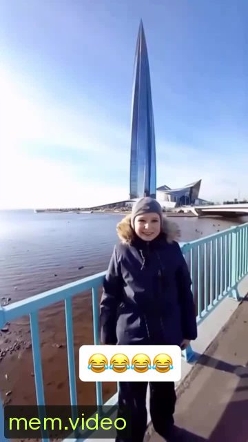 Кадр на 0:03