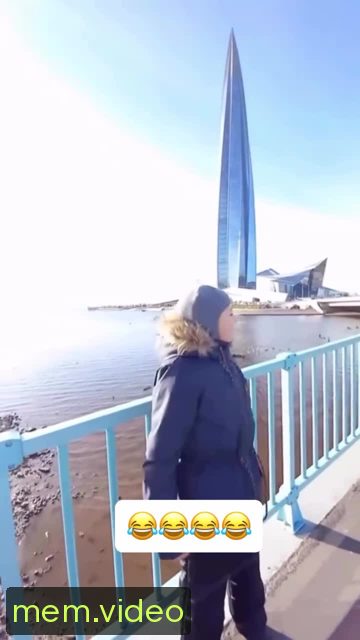 Кадр на 0:02