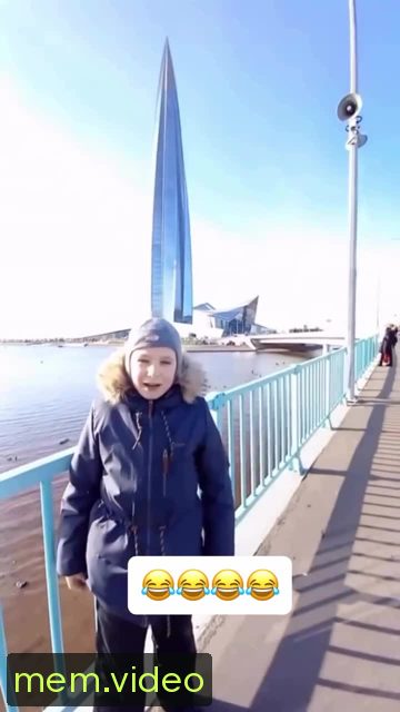 Кадр на 0:08