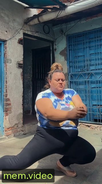 Кадр на 0:04