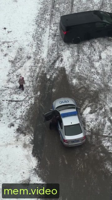 Кадр на 0:01