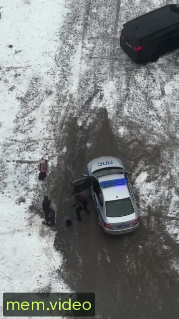 Кадр на 0:04