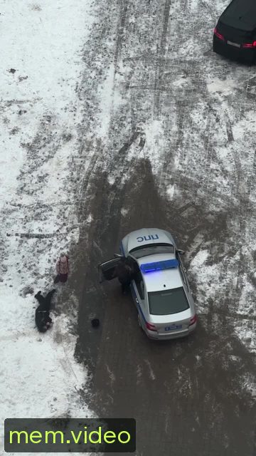 Кадр на 0:04