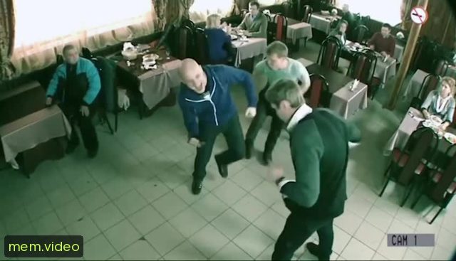 Кадр на 0:17
