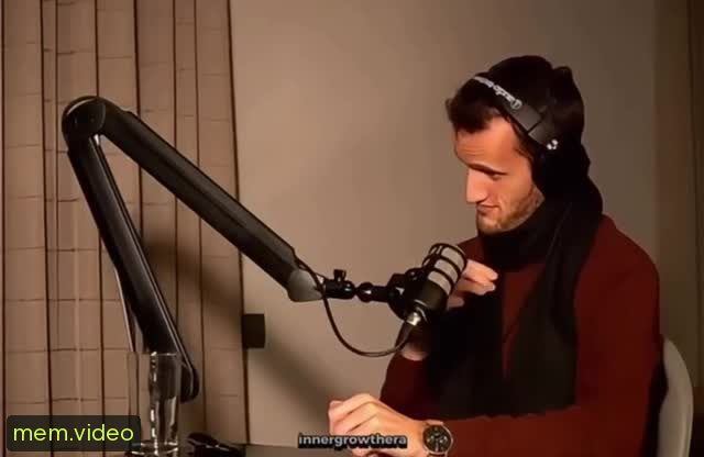 Кадр на 0:01