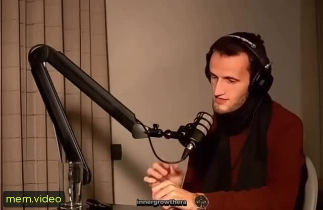 Кадр на 0:01