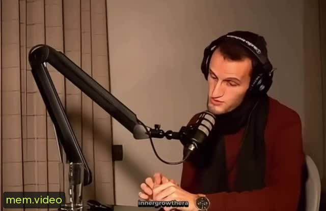Кадр на 0:01
