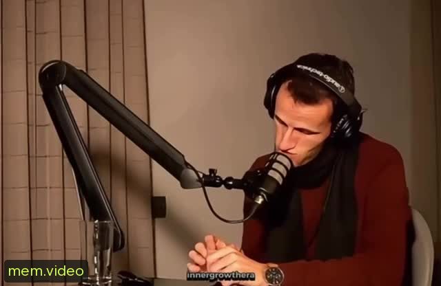 Кадр на 0:02